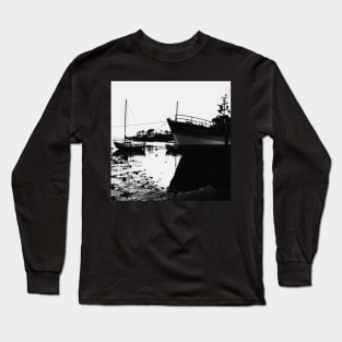 Rest at the bottom of the harbor Long Sleeve T-Shirt